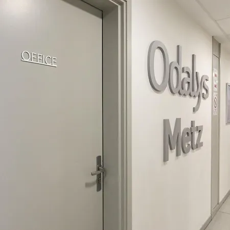 מלון דירות Odalys - Centre 3*