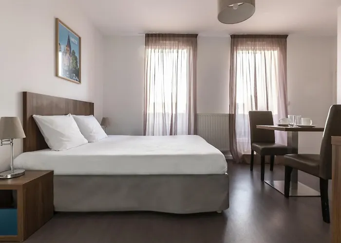 Aparthotel Odalys - Centre 3*